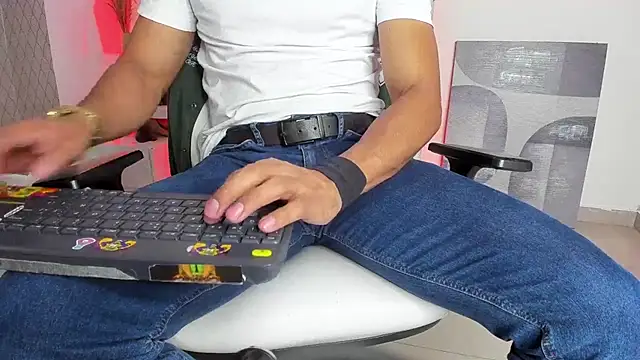 Lucii_fer_ 网络视讯表演