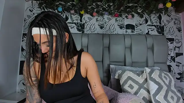 Živý XXX chat LucyRosse