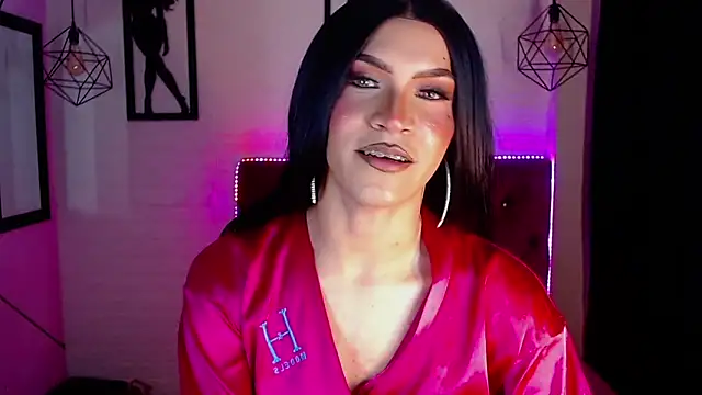 agatha_rodriguez: διαδικτυακό σόου στην κάμερα