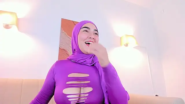 Malika_Noor 现场XXX聊天