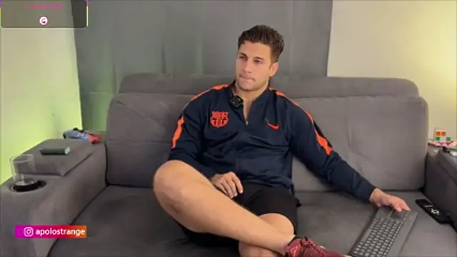 apolo_strange Adlı Modelin Web Kamerası Şovu