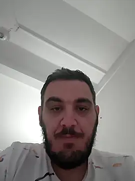 Maryo69v8 Show in webcam