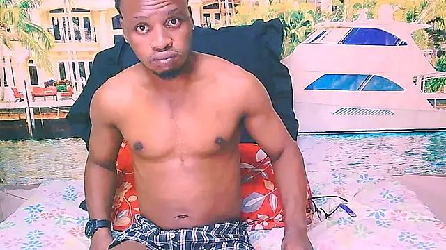 EbonyTiger69 即時 XXX 聊天