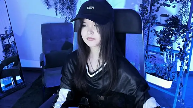 Elainebeness' Live XXX Chat