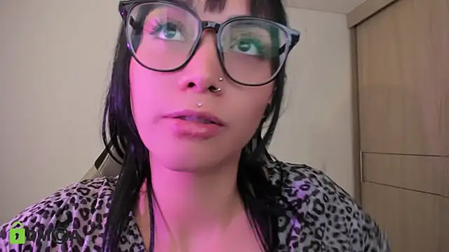 Czat XXX na żywo – alice-rausing