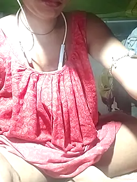 Sweet-runi Webcam show