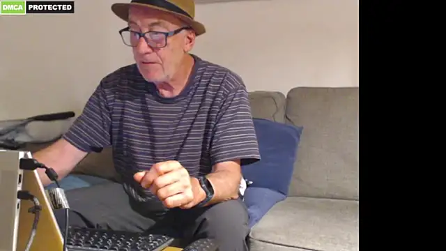 Webkamerová show bluedae1