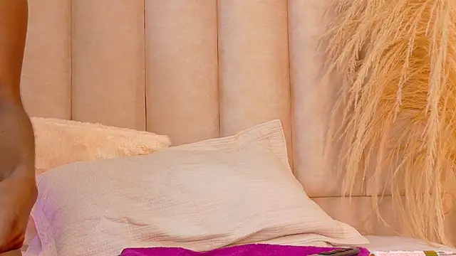 JosselynBrown লাইভ XXX চ্যাট