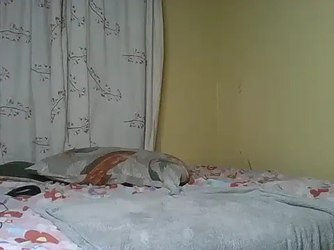 Chat +18 de Pink_pussy_- ao vivo