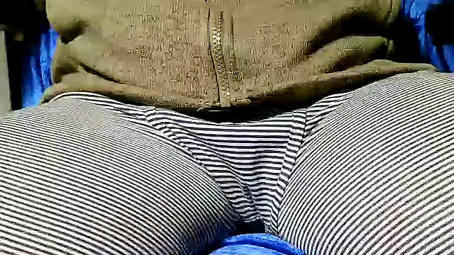 kalinixta's Webcam Show