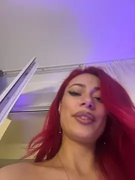 Chatroom XXX en direct de KaylieRosse