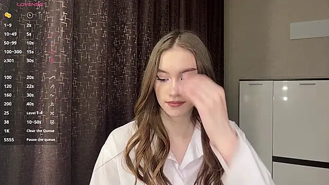 NuDonzze Chat XXX in diretta