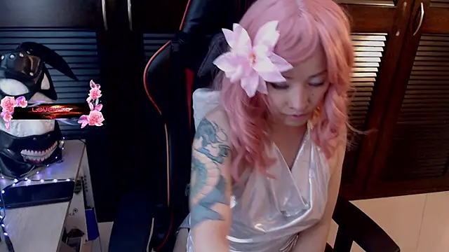 pink-2022 Adlı Modelin Canlı XXX Sohbeti