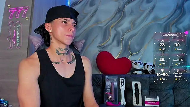 AmberAdams_ – Live XXX-chat