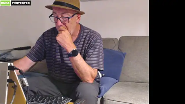 دردشة bluedae1 الجنسية المباشرة