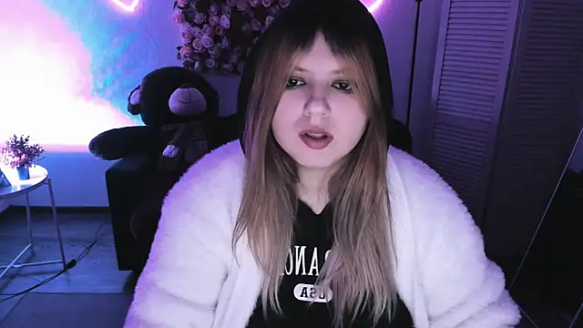 DiaAngellのライブXXXチャット