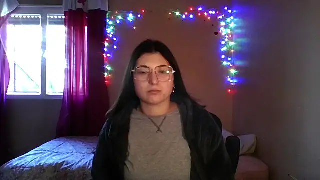 imsohornydacom Chat XXX in diretta