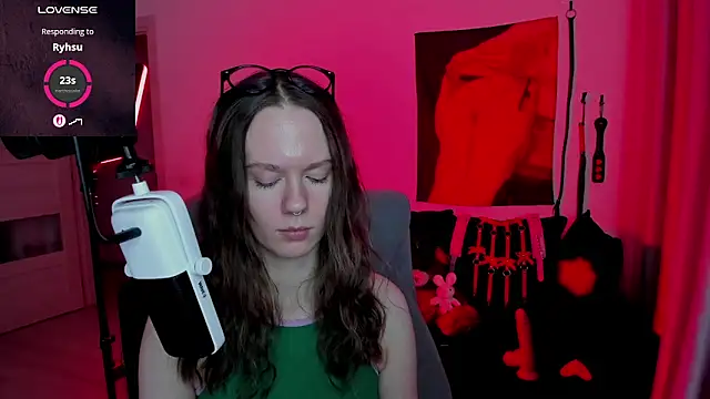 Goddess_of_Fertility Adlı Modelin Canlı XXX Sohbeti