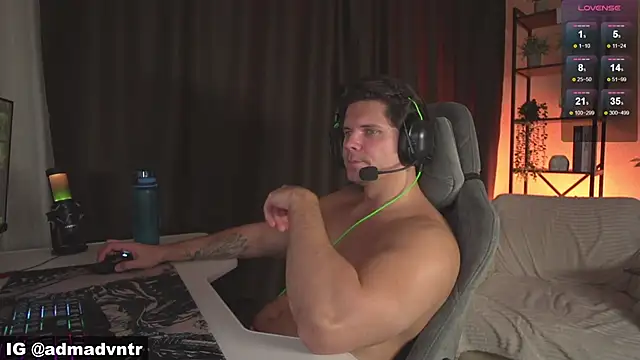 Rus_adventure7: онлайн-секс-чат