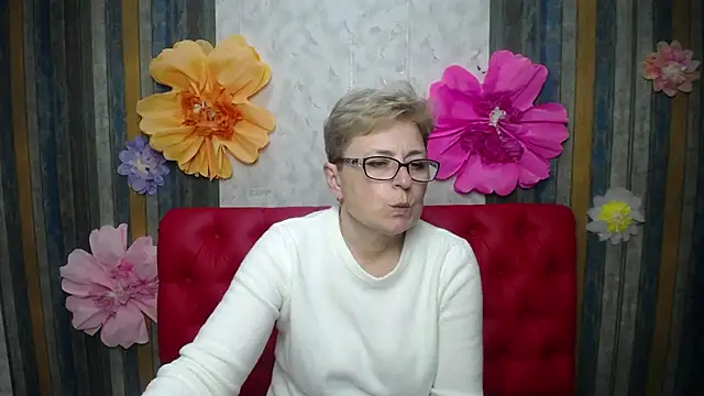 EmiliaGree Live XXX-chat