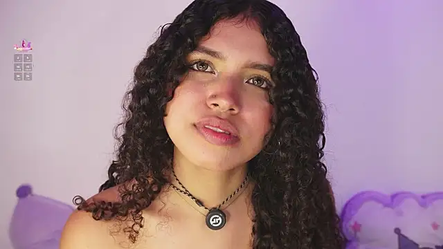 EloiseSweetxx: онлайн-секс-чат