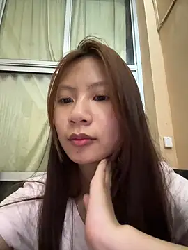 Lil-Gin Webbikameraesitys