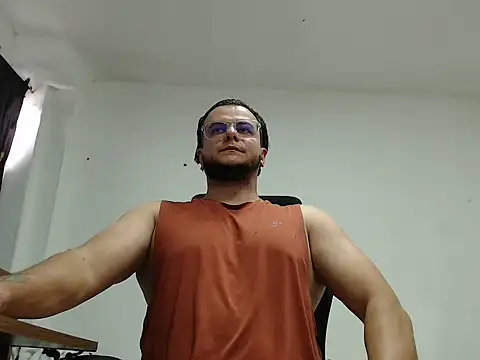 Онлайн чат XXX Masterboy00