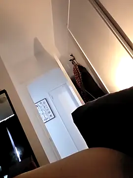 QUIVER4U's Webcam Show