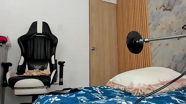 Any_topless Obrolan Langsung XXX