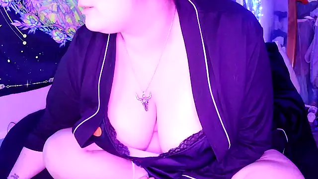 Pokazy przed kamerką – Princessblazed444