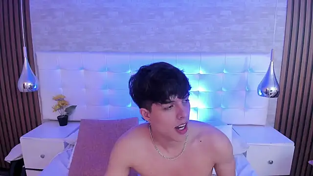 Živý XXX chat DamiaanXx