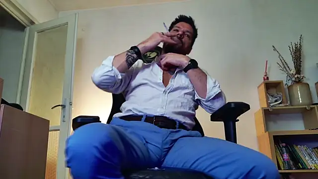 ChrisKox Chat XXX live