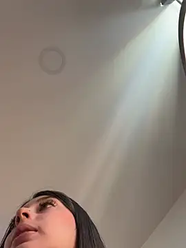 Mavii_ Adlı Modelin Web Kamerası Şovu