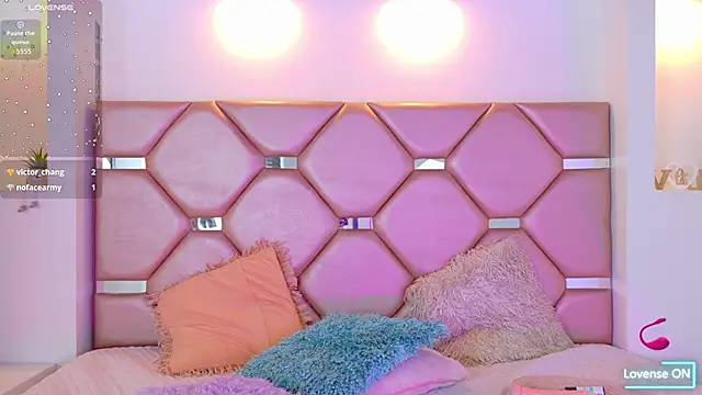 Tiffany_wilson_ Chat XXX live