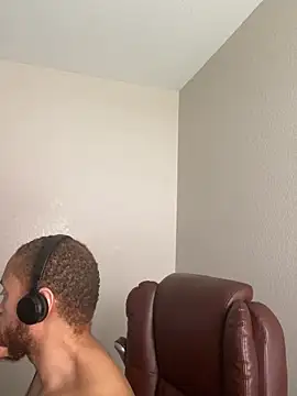 Fathero1time Chat XXX in diretta