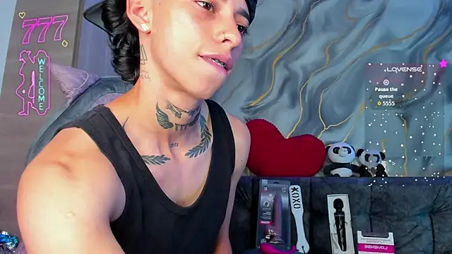 AmberAdams_ Chat XXX in diretta