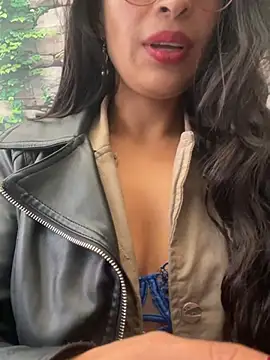 Astrid-- 网络视讯表演