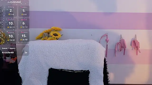 Catwhite_'s Webcam Show