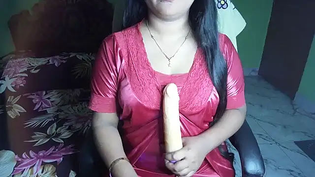 BengaliQueenStar Chat XXX in diretta