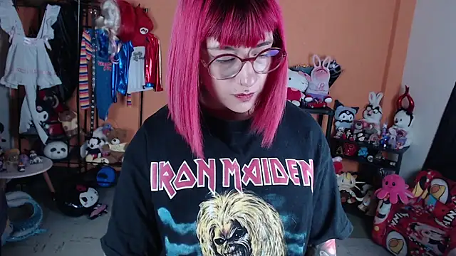 Chatroom XXX en direct de MissMiia2