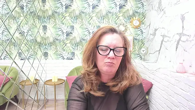 LeaPure Live XXX Chat