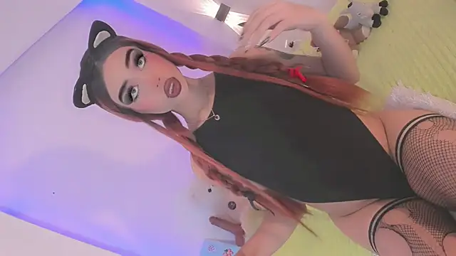 Miss-Saraii Chat XXX live