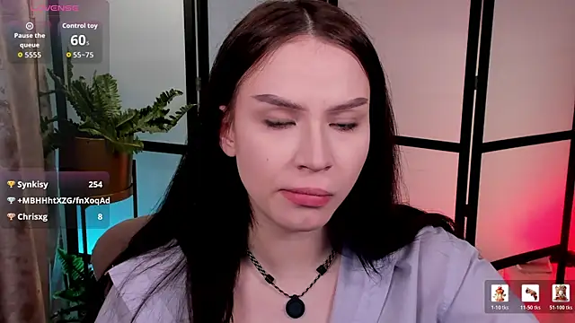 แชท XXX สดของ SatiraLux