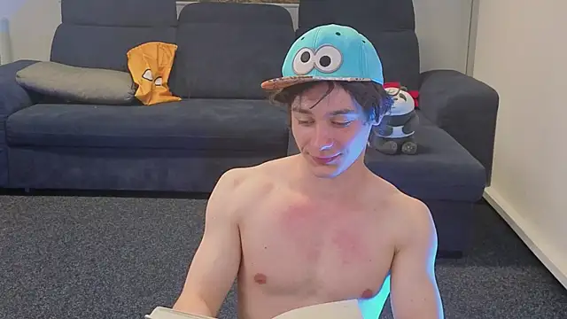 KevinStrike Pertunjukan Webcam