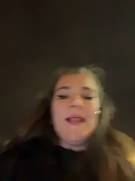 Chat XXX ao vivo de Holy_Tereza