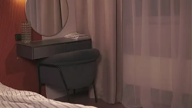 JoseCurleyhair Chat XXX in diretta