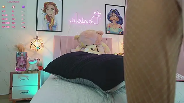 dani_parker_ webcam show