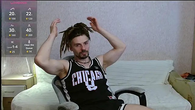 Aestheticguy101 Webcam-Show