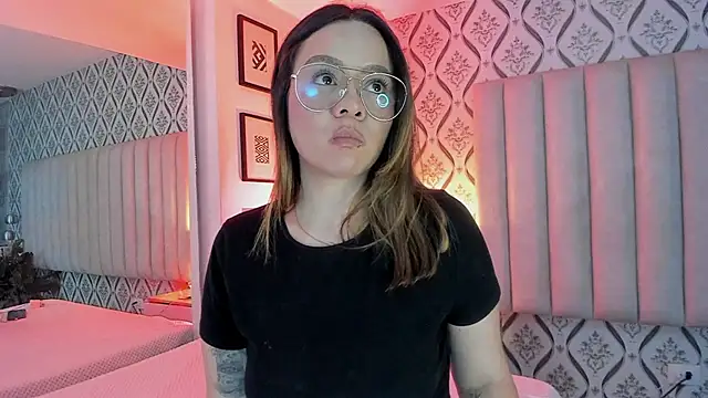 Sky_Junne Live XXX-chat