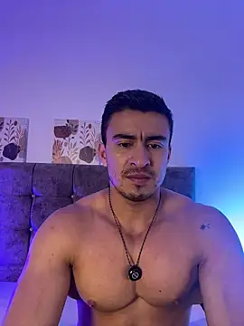 Chris_Clarck: онлайн-секс-чат